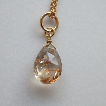 スモーキーカラー＊サンストーンネックレス