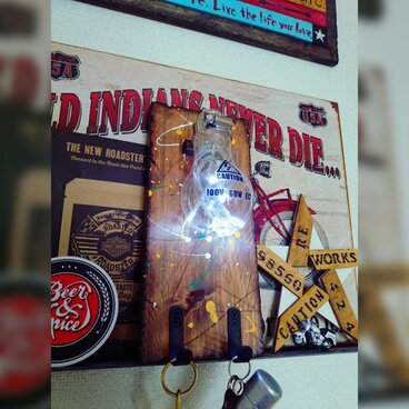 ★フェイクライト木製壁掛けホルダー★