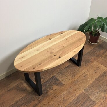 国産杉の無垢材を使ったローテーブル　45x90cm オーバル・楕円形　クリアー塗装　【オーダー可能】