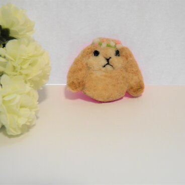 花冠のウサギちゃん 正面ver.