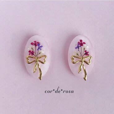 リボンをつけたブーケ ピアス/イヤリング