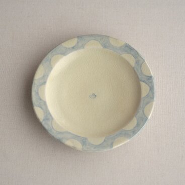 リム皿 ５寸（水玉）