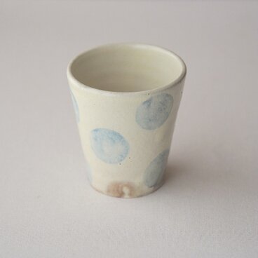 カップ（水玉大）