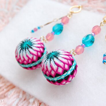 【lotus flower 】ノンホールピアス★カラフル手毬