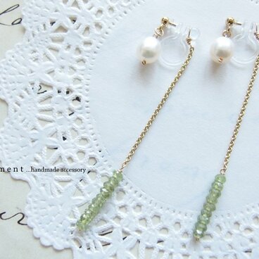 淡水パール*デマントイドガーネット 樹脂ノンホールピアス :K14gf