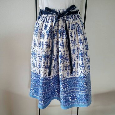 ★ゾウさん柄ブロックプリント★ブルーのギャザースカート★