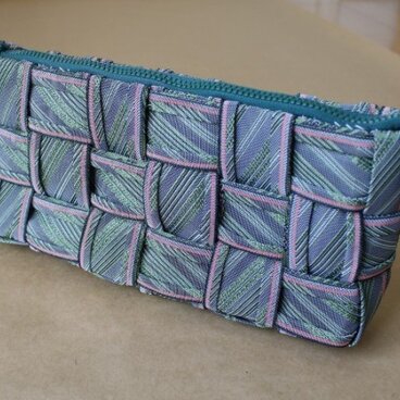 畳のへり の ポーチ　縞々