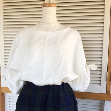 受注制作：白い爽やかなリボンポンチョ・ブラウス