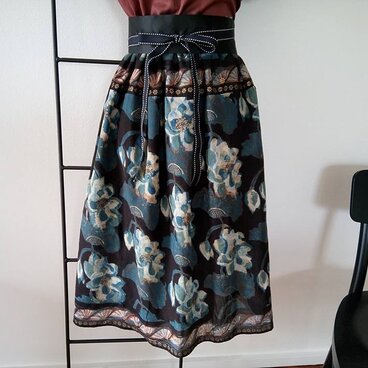 ★ほぼ再販★夏近！本場インドサリーで★綿100ブロックプリント、金色スタンプ付★