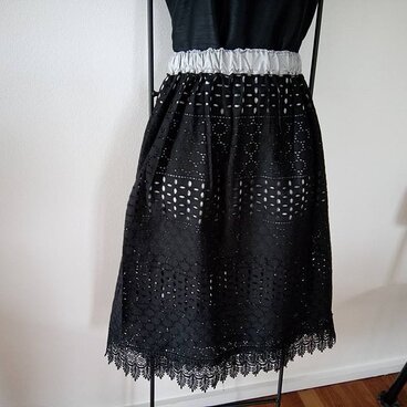 ★夏近・裾レース付き★透け感たっぷりコットン・レースのスカート★ブラック★