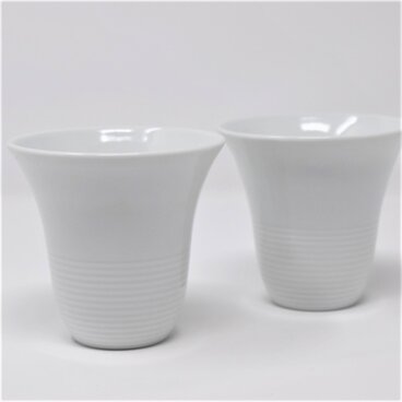 有田焼　窯元　博泉窯　白磁線文組フリーカップ　中村慎　作　陶芸家　手づくり　シンプル　きれいな白磁　ペア　セット　贈り物　ギフト