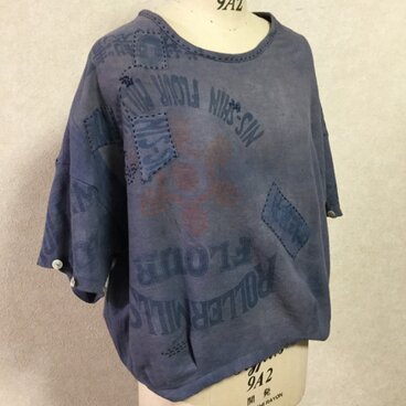 粉袋を染めたチクチクブラウス