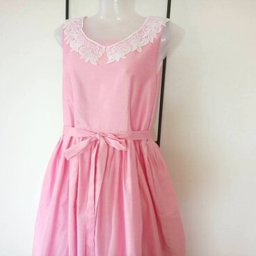 ★フェミニン・白いレース襟★ベビーピンク★ワンピース