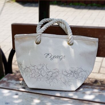 Nyangeシリーズ ロープトートバッグ 白　【猫毛がついてもへっちゃら！？】