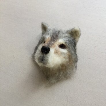 ブローチ/展示品