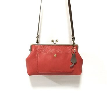 レザーの肉球口金のがま口ショルダーバッグ