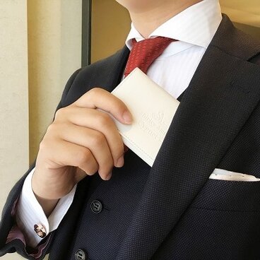 【SOLD OUT】本革 カードケース "Cygnet"  シグネット ホワイト