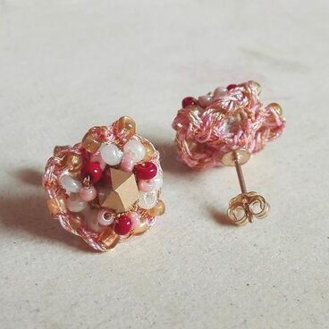 真鍮ビーズ　ピアス