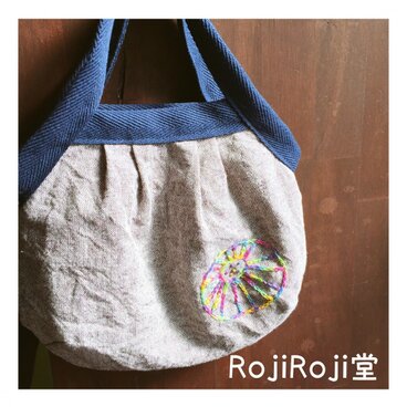 ミニ・グラニーバック/リネングレー生地　片面生地違い/刺繍お花
