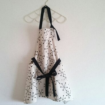 前リボンのエプロン＊アスタリスク