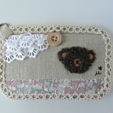 くまくまアップリケのパスケース