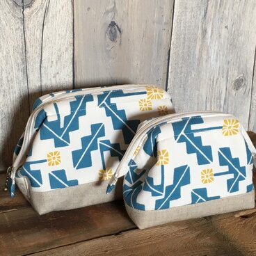 再入荷！ワイヤーポーチ（タンポポ）【nocogou生地使用】