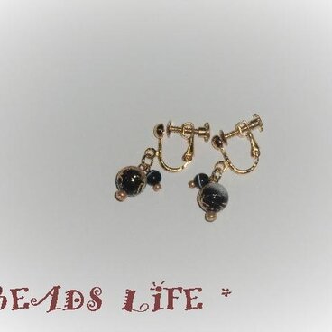 NO824◇唐草ビーズ　黒　イヤリングorピアス