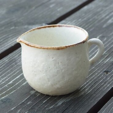 ミルクピッチャー