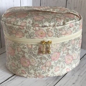 バニティポーチ中サイズ　フェリシテ