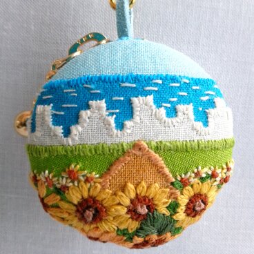 再販　小路マカロン　海と街とヒマワリ