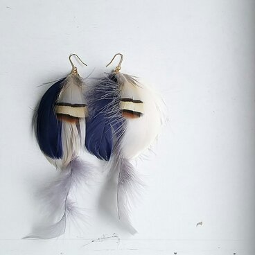 Feather　Navy ピアス・イヤリング