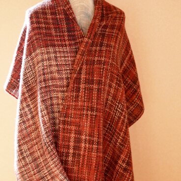 メリノウールの手織りショール