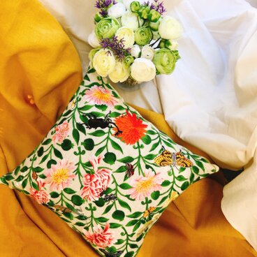 手刺繍　MPKクッションカバー（花G01）