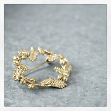 真鍮 ミモザリースブローチ<受注制作>