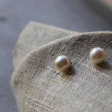 シェール ピアス(ゴールド)