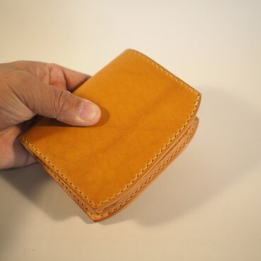 ハーフウォレット（総手縫い）　