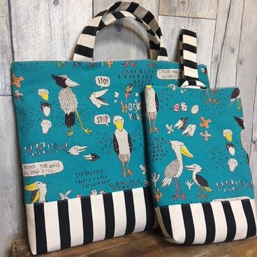 【通園通学】ハシビロコウ柄レッスンバッグ・上履き入れセット（ターコイズ）