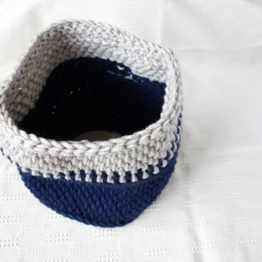 ■受注制作■アフガン編みスヌード / deep blue