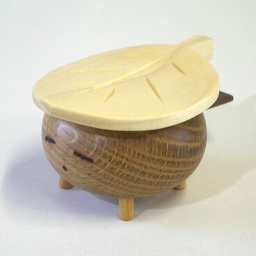 葉っぱの小物入れ