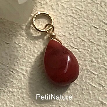 超レア レッドカラーアンデシンのペンダントトップ