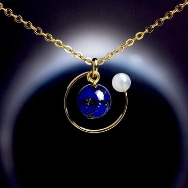 一ヶ月のネックレス 天然石 ラピスラズリとムーンストーン 18KGP（誕生日プレゼント, プチギフト, ラッピング）