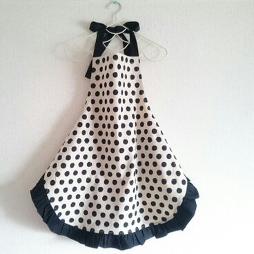 フリルのエプロン＊綿麻ドット