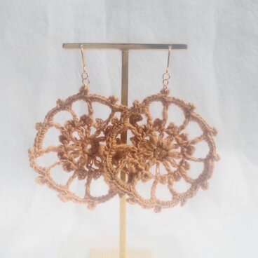 ボヘミアンBIGモチーフピアス＊ベージュ＊