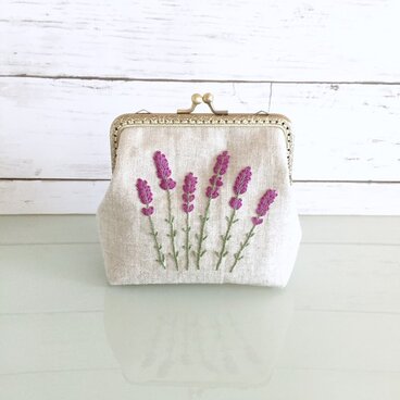 ラベンダーの刺繍のがま口ポーチ L　受注制作