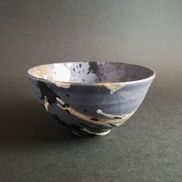 梅華皮流彩飯茶碗L