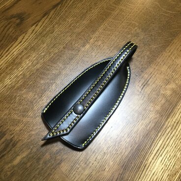 馬革BLACKキーケース