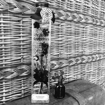 ハーバリウム　＜モノトーン＞