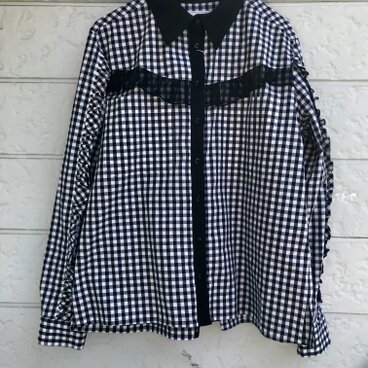 クラゲフリルシャツ-ブラック×ブラック-