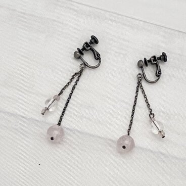 10月誕生石！ローズクウォーツ・水晶の銀古美チェーンイヤリング♪