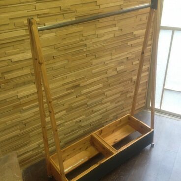 ASHIBA de BOX  ハンガーラック